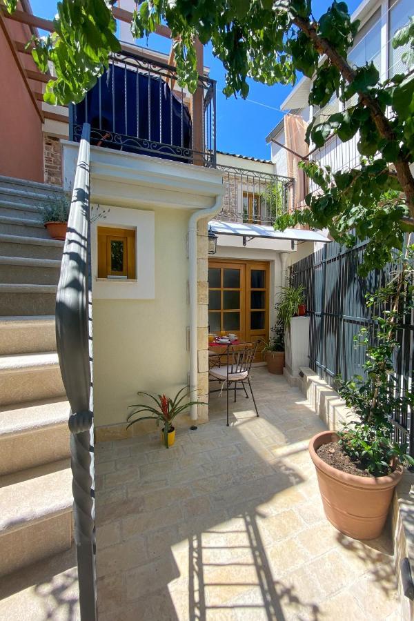 La Corte Di Kate-2 Biograd Na Moru Bagian luar foto