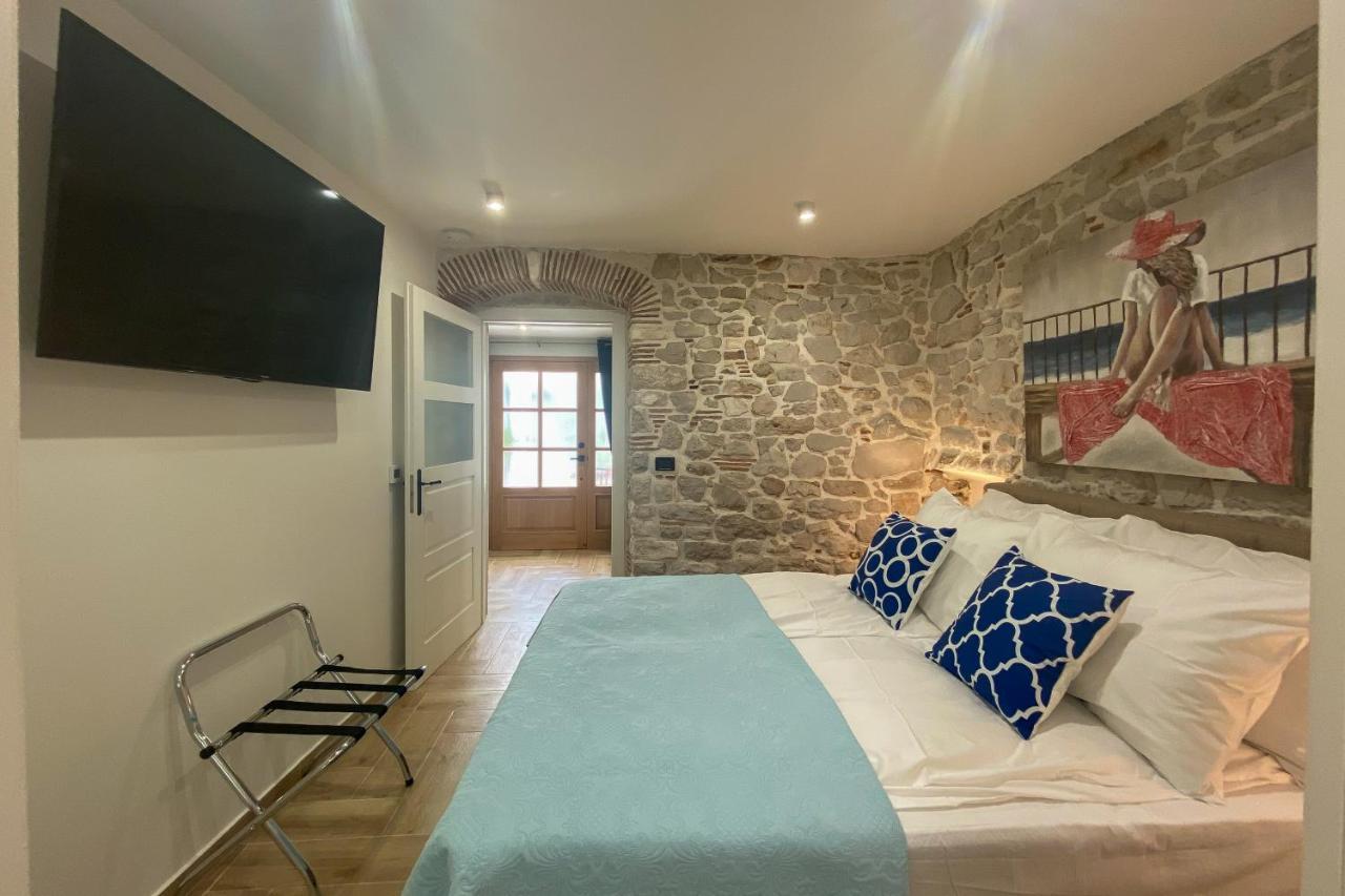 La Corte Di Kate-2 Biograd Na Moru Bagian luar foto