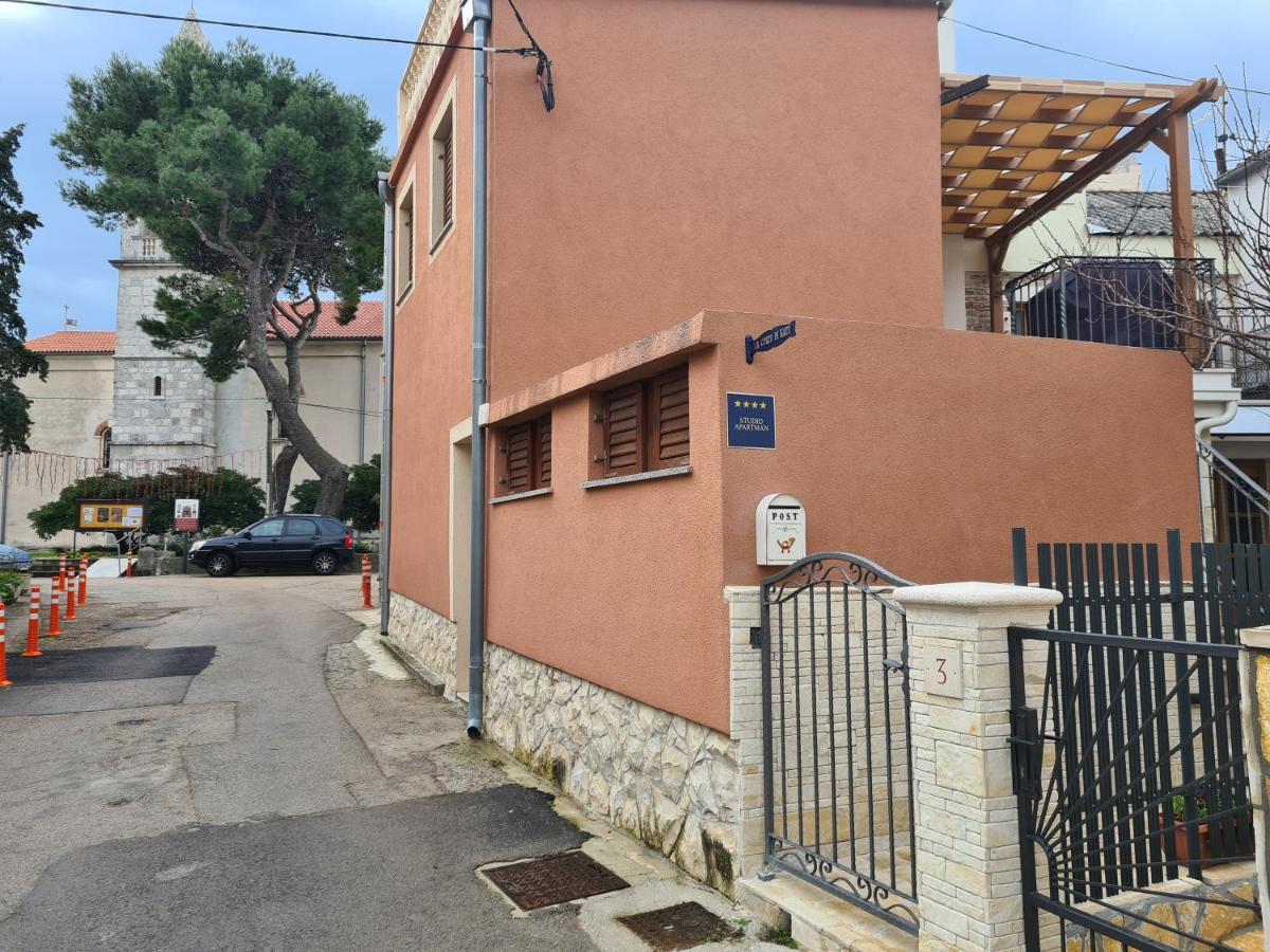 La Corte Di Kate-2 Biograd Na Moru Bagian luar foto